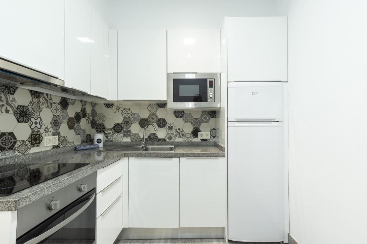 Soho Premium 4 Bedrooms Apartment Малага Экстерьер фото